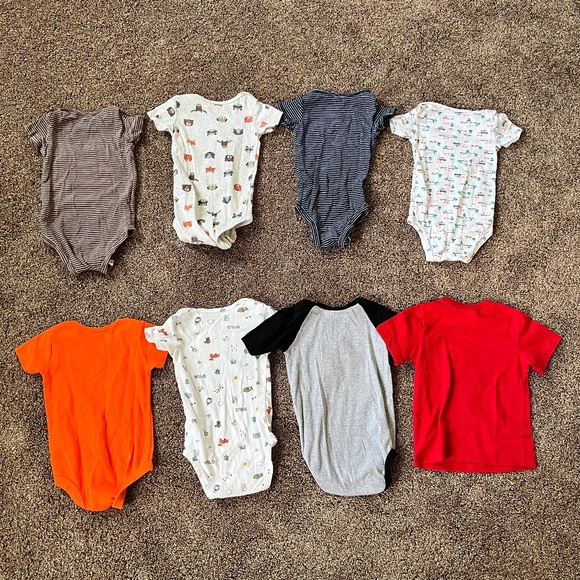 8-Piece Bundle: 7 Short-Sleeved Onesies, 1 T-shirt, Size 18 Months, Carter’s etc - Picture 2 of 10